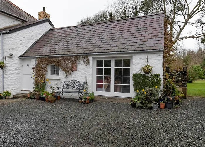 Secluded Holiday Home In Ceredigion With Garden