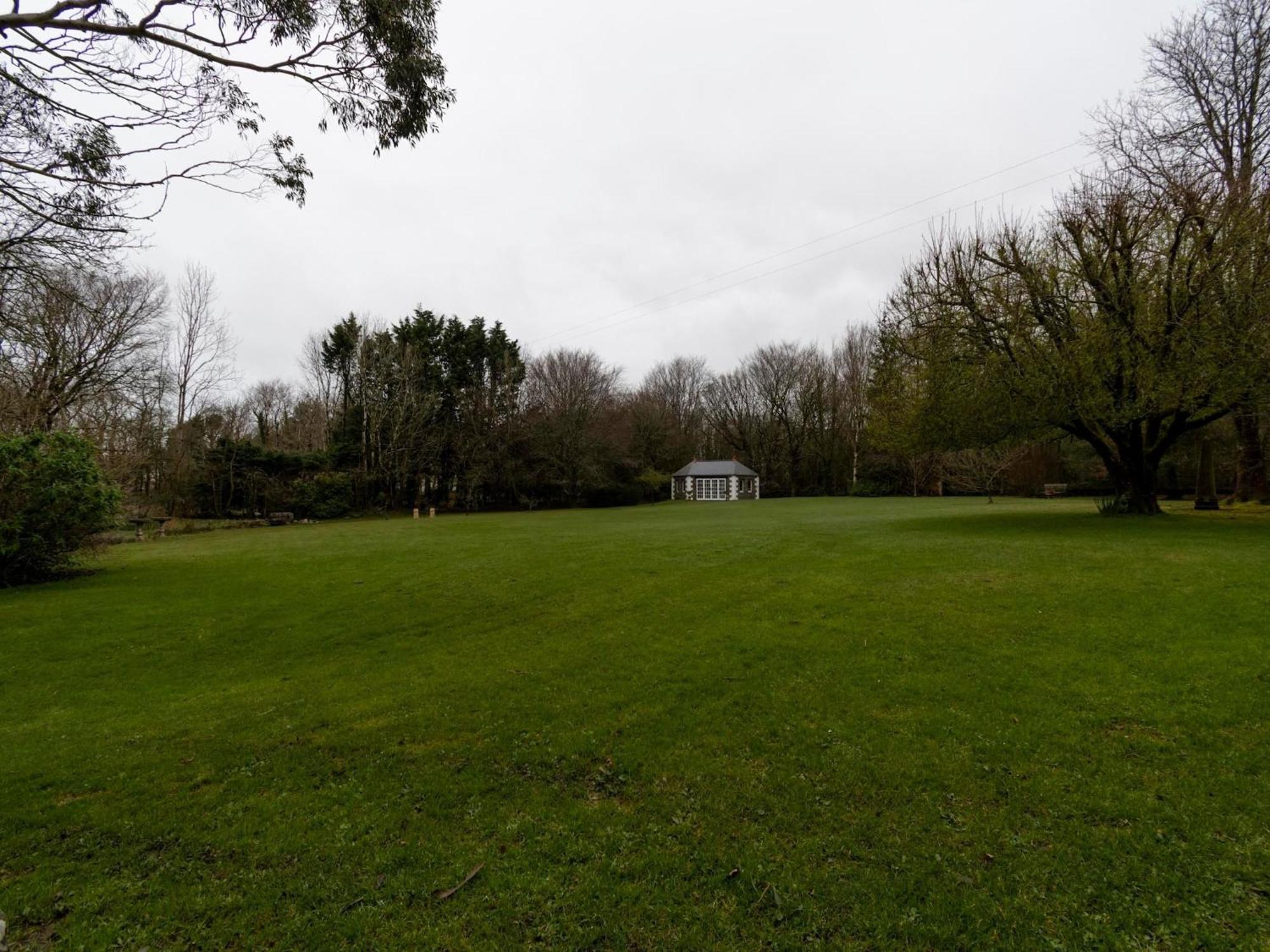Secluded In Ceredigion With Garden * Pennant (Ceredigion)