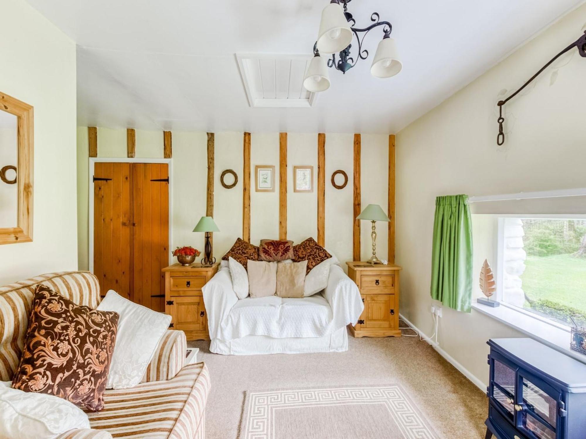 Secluded In Ceredigion With Garden *