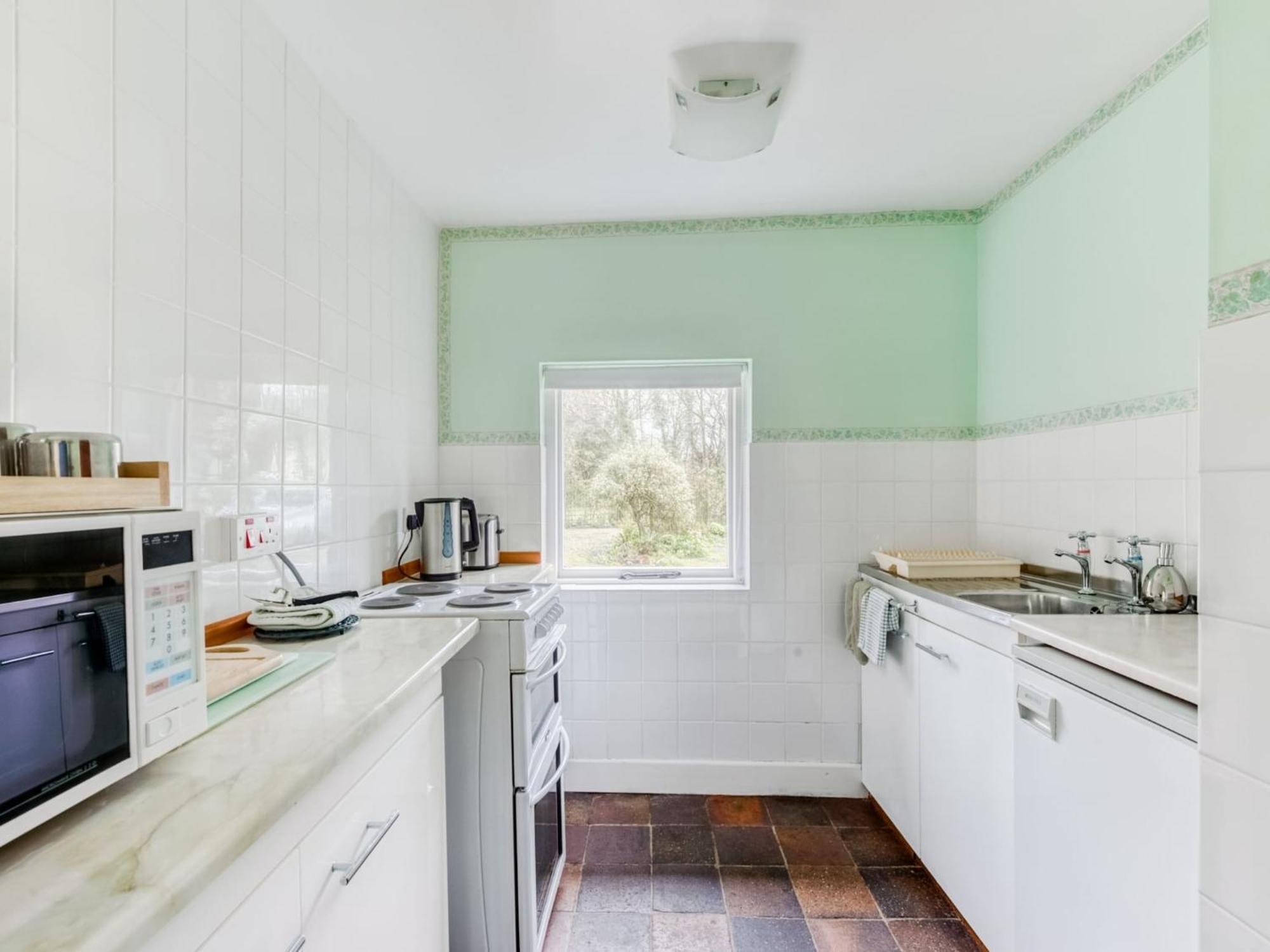 Secluded In Ceredigion With Garden *