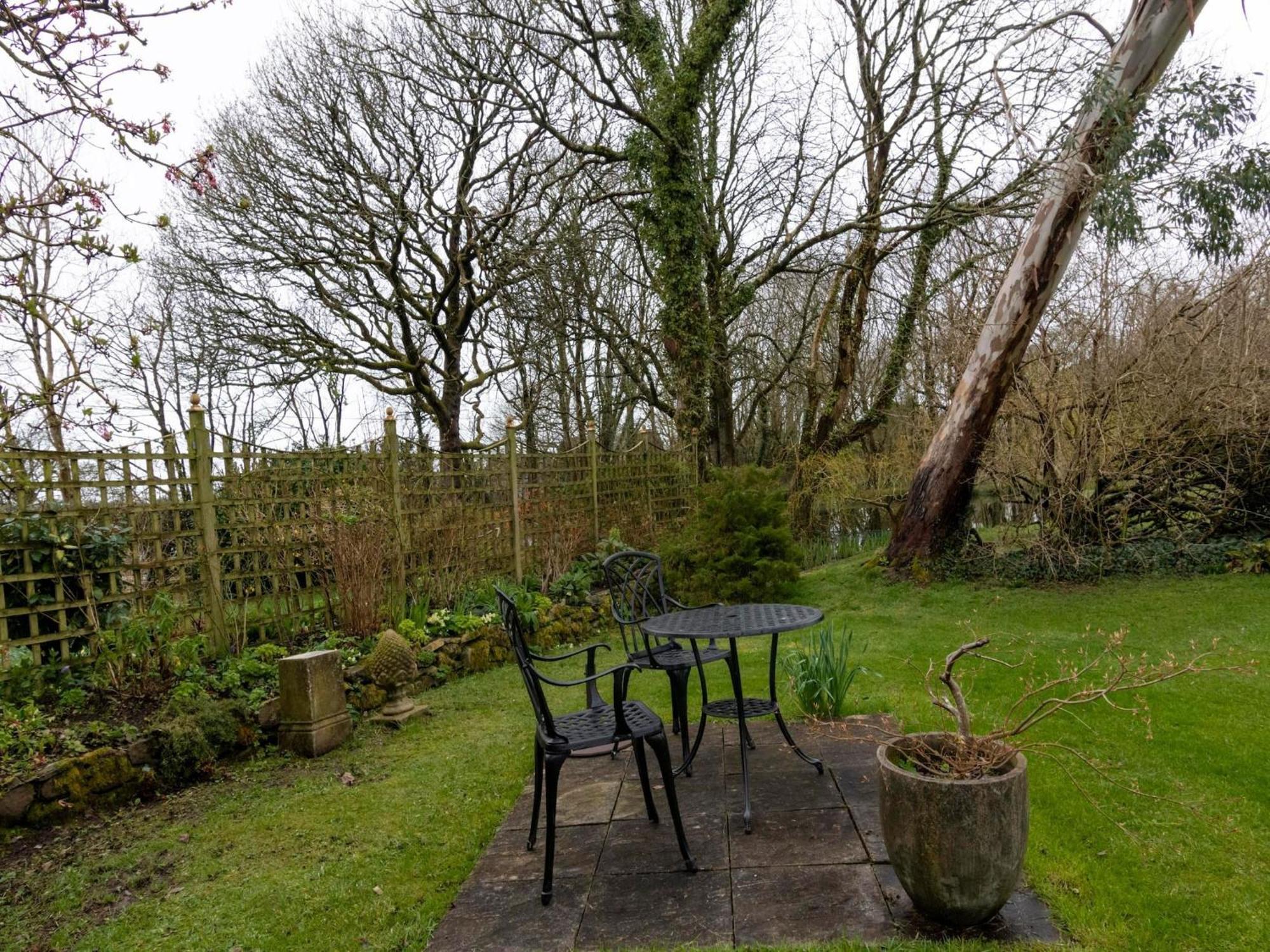 Secluded In Ceredigion With Garden Holiday home *
